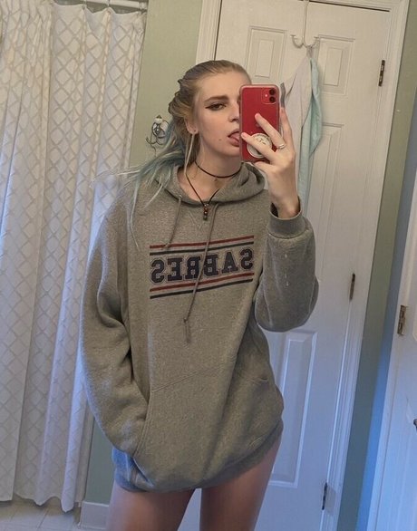 Laced Up Lace pornstar photos