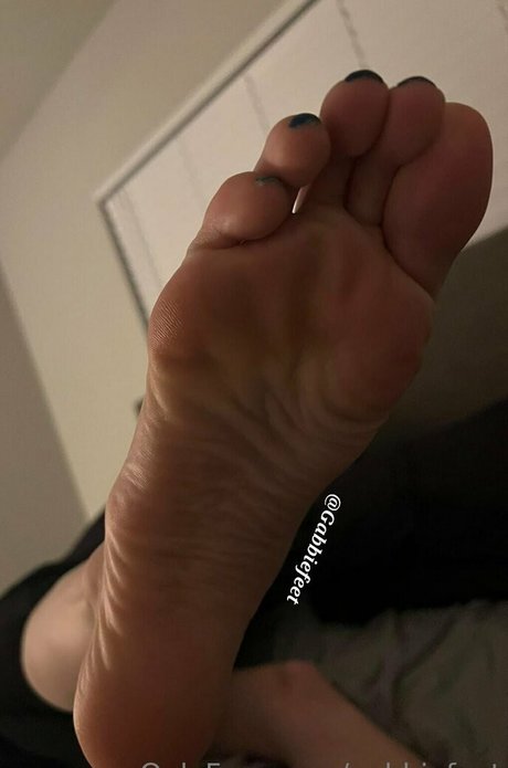 gabbiefeet xxx pornstar pictures