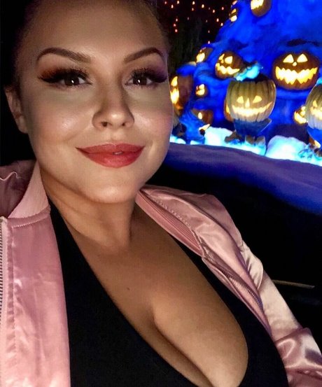 Gia Blaze actriz xxx archivo