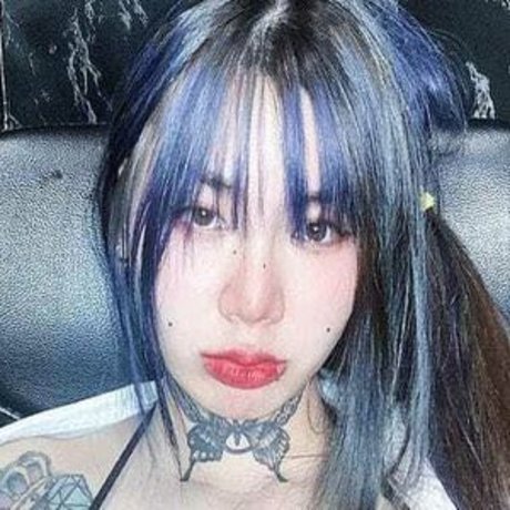 Irenkampong1 star du porno belle des photos