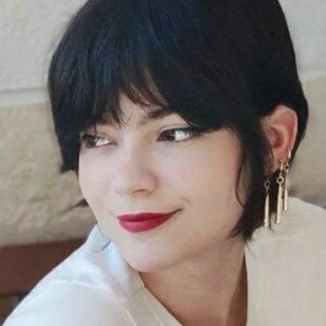 Lari Anjos star naked photo