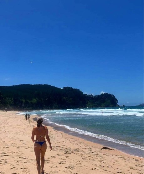 Amber Lee Lockhart modelo desnuda imágenes