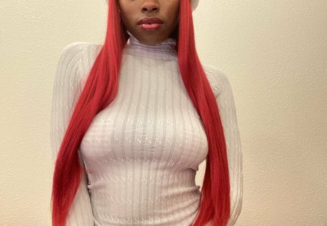 blackdelphine free model img