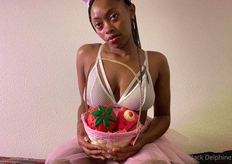 blackdelphine porn star gallery