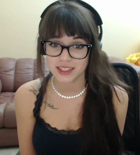 Deernadia actriz perfecta fotos