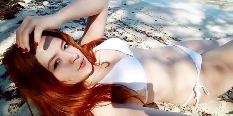 Nekoemy estrella desnuda imágenes