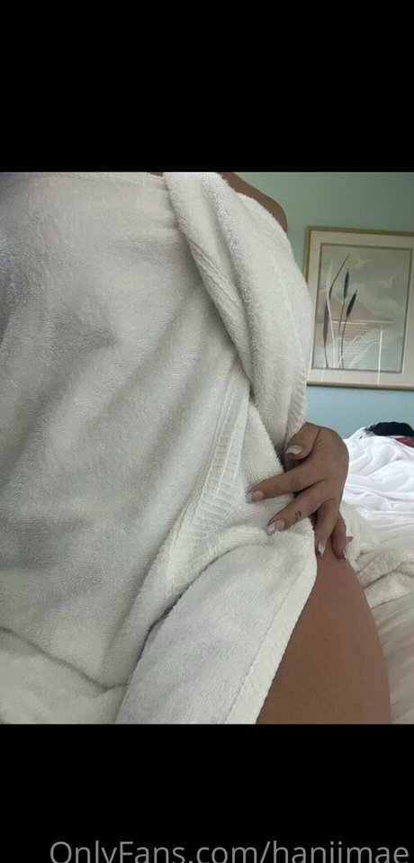 Haniimae joli modèle photo