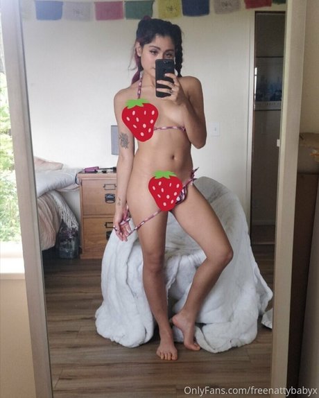 18 asian onlyfans pornos images