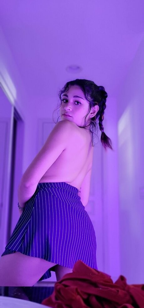 freenattybabyx star naked pictures