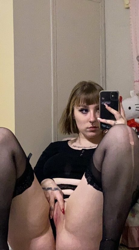 f urbee star exclusive image