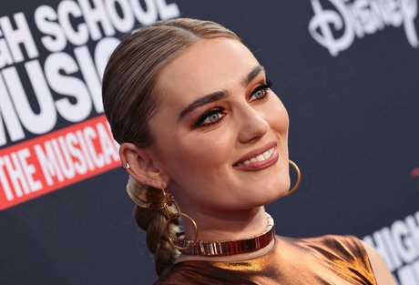 Meg Donnelly star nudes pictures