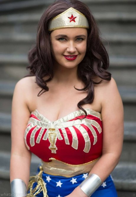 Rae Johnston estrella superior archivo