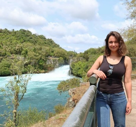 Rae Johnston actriz perfecta galería