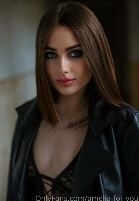 amelia for you model beautiful pic