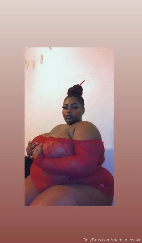 mamamioshye beau modèle photo