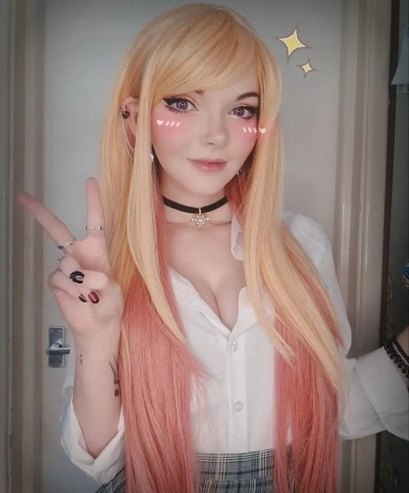 Louise Julie estrella porno sexy imágenes