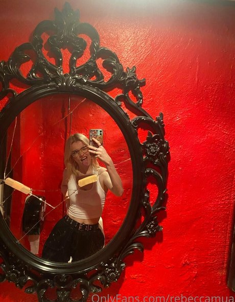 rebecccamua modelo pornografico galerías