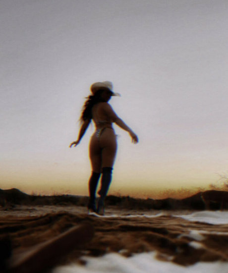 wsw21 actrice pornographique img