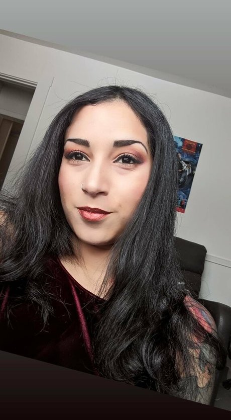 nattestid estrella adulta imagen