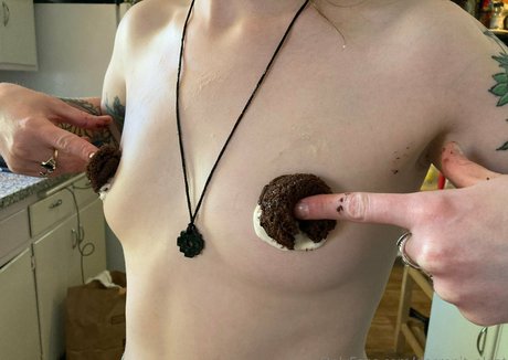 Decrepit plant star érotique des photos