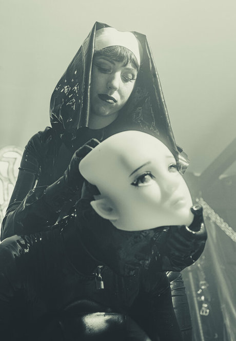 dollified bonita actriz foto