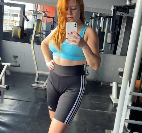 Silvana Bittencourt buena estrella porno imágenes