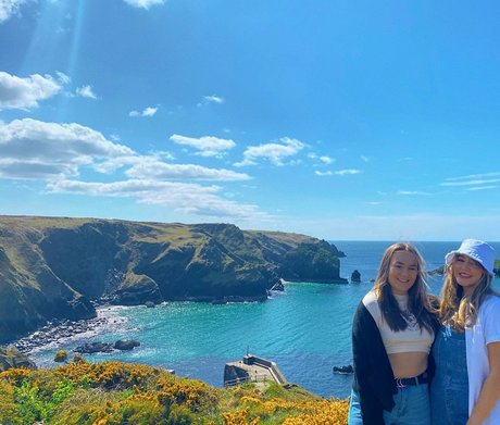 Helayna Birkett haut étoile image