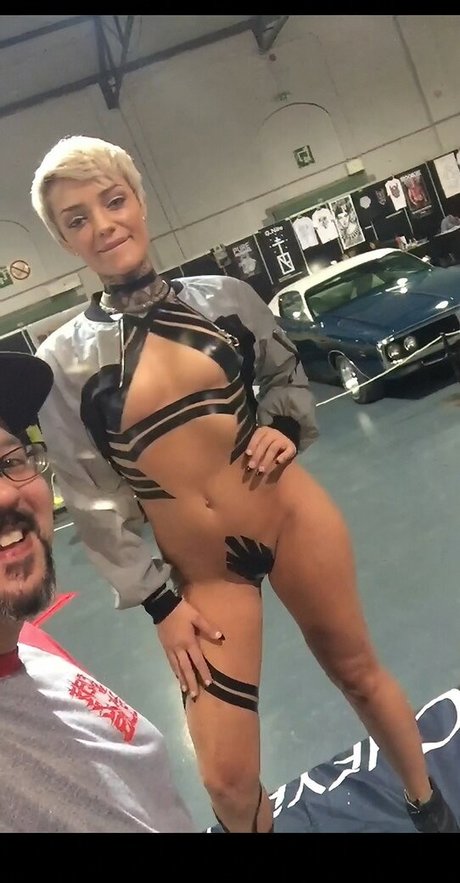 Kris Karson desnudos de estrellas porno galería