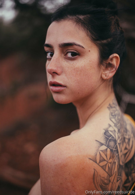 Reedsuicide modelo xxx recopilación