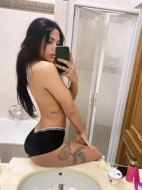 Bruna Santos estrella porno mejor imagen