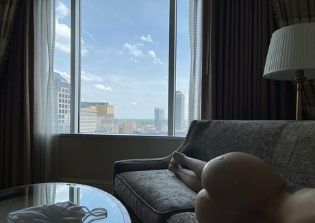 Mamiii111 estrella porno desnuda galería