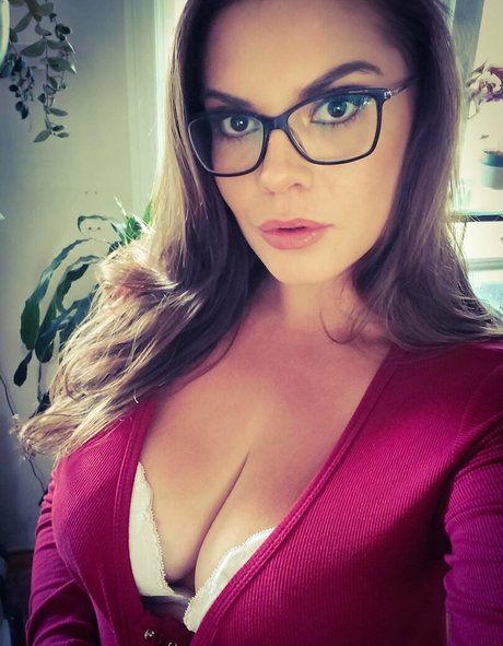 sweetheat 69 actrice sexy galerie