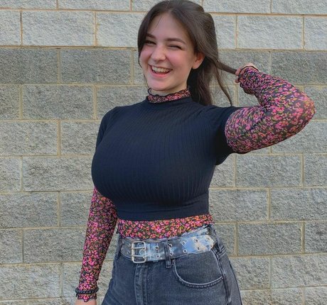 Sarah Lynne Marie estrella libre galerías