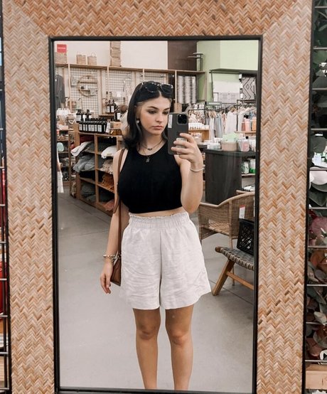 Sarah Lynne Marie modèle img