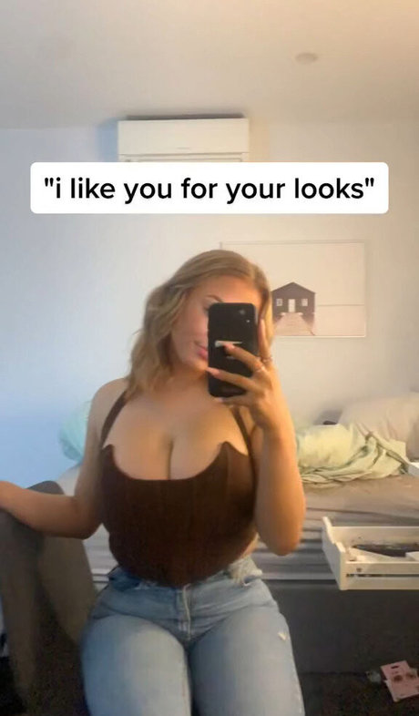 Charlotte Page star du porno adulte images