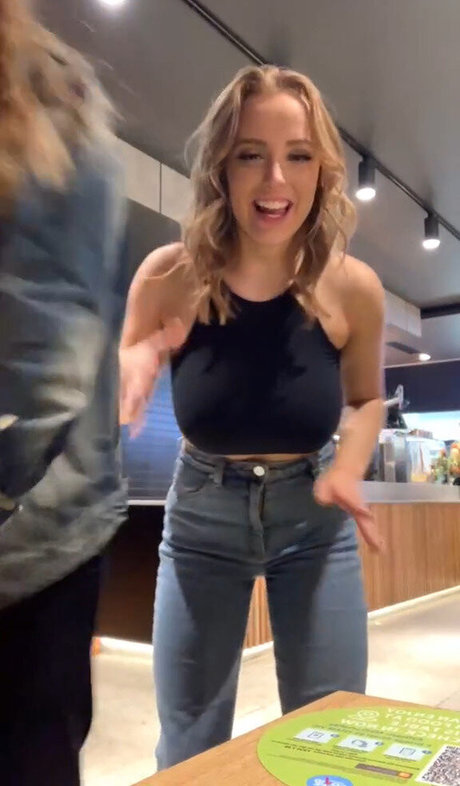 Charlotte Page actrice hd images