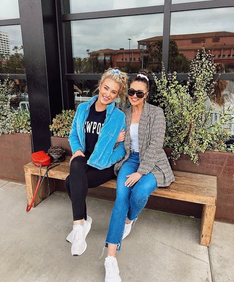 Caroline Wall star du sexe des photos