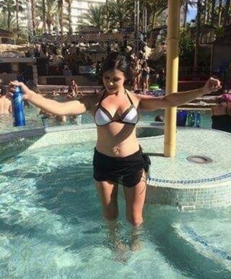 Daria Thibault modelo sexual imagen