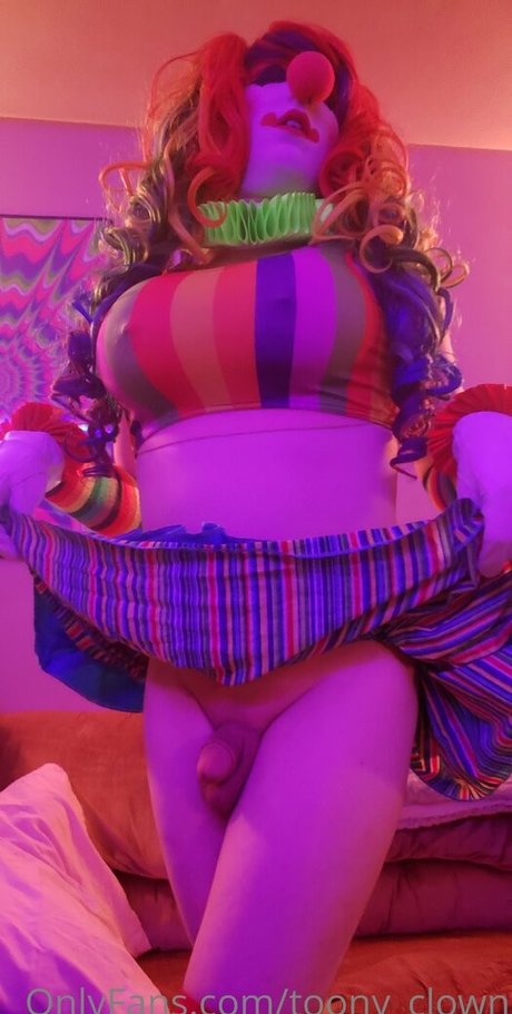 toony clown actrice sexy images
