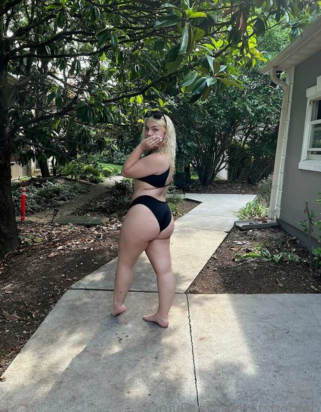 itsbabieh modelo sexual galería