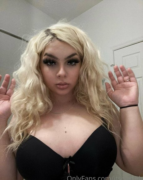 itsbabieh star du porno exclusive archive