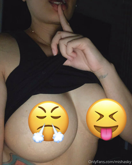 mishasky pornographic star img