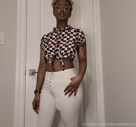 deedeebee96 actrice nue img