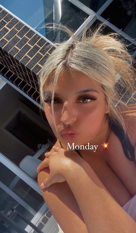 Chloe C xxx estrella porno foto