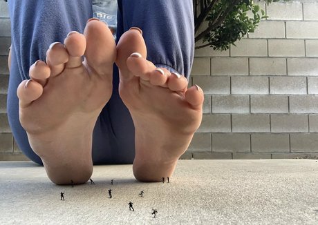 OnlyFans gay asiatique haut por photo