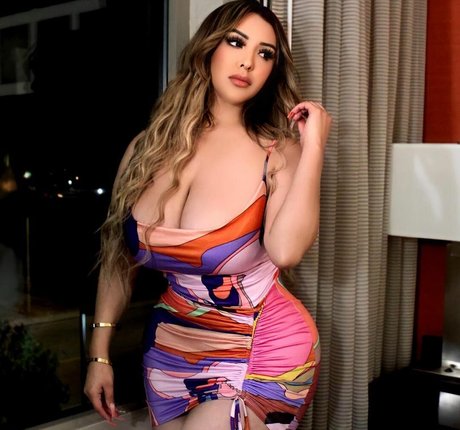 MsLupeRamos estrella sexy galerías