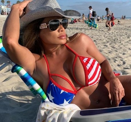 Connie Elizabeth Miniature