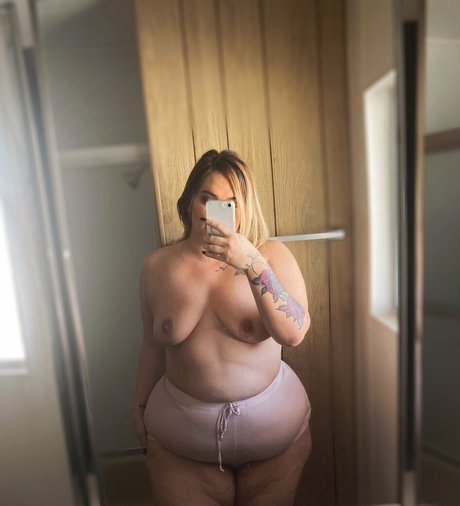 luxxxstone actriz caliente foto