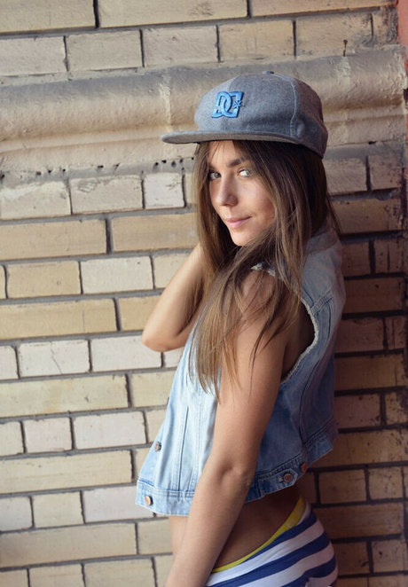 Guerlain desnudos de estrellas porno imágenes