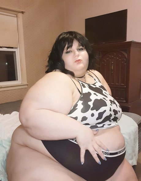 thebbwarabellarose actriz exclusiva imágenes